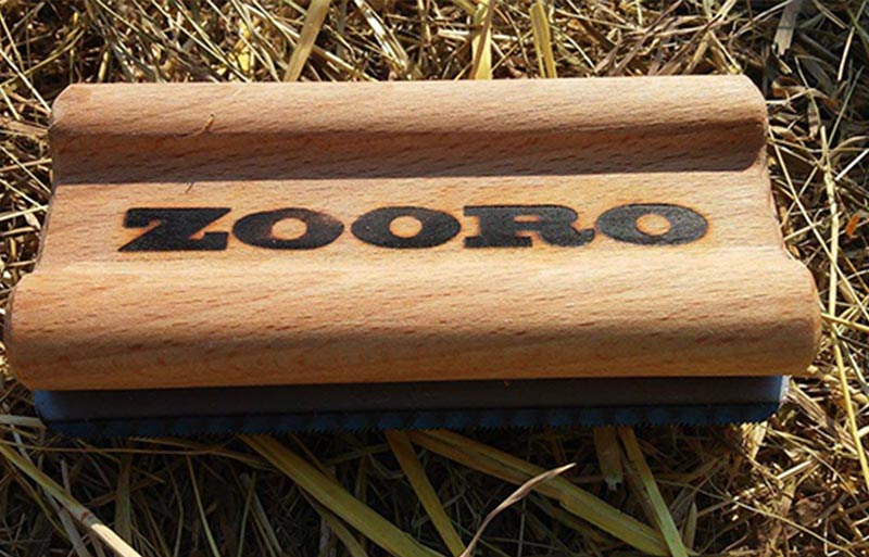 zooro-grooming-tool